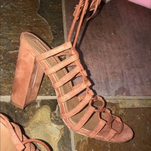 Size 6 forever 21 lace up heels